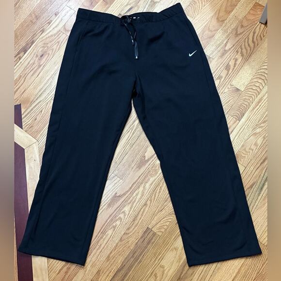 Nike Women's Black Track Pants Size: XXL - Picture 2 of 11